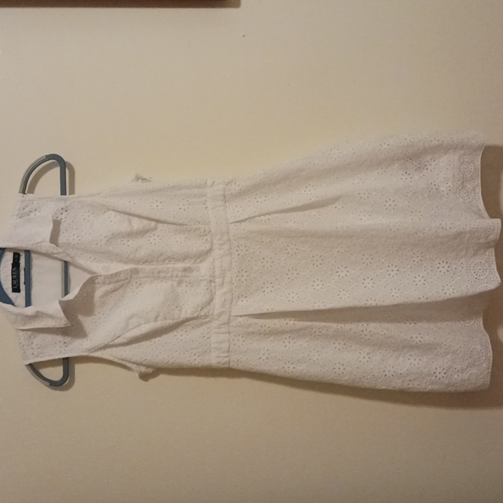 RALPH LAUREN..White..size 8